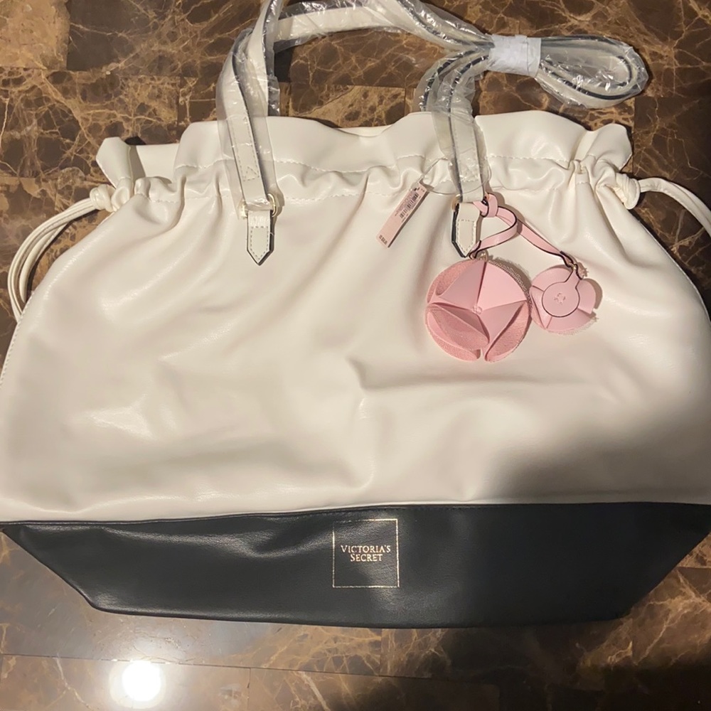 New Victoria’s  Secret Bag